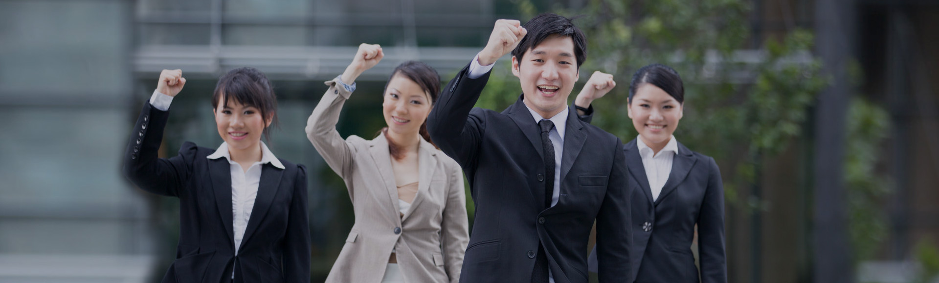 我們?cè)诘饶悖黄鹩媒鹑诳萍甲屖澜绺篮茫? class=